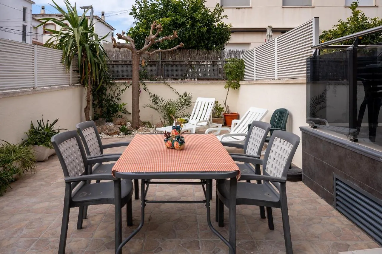 At003 Planta Baja Con Patio Privado, Piscina Comunitaria, Cerca De La Playa Apartment Torredembarra