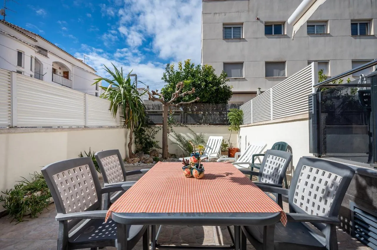 At003 Planta Baja Con Patio Privado, Piscina Comunitaria, Cerca De La Playa Apartment Torredembarra 0*,