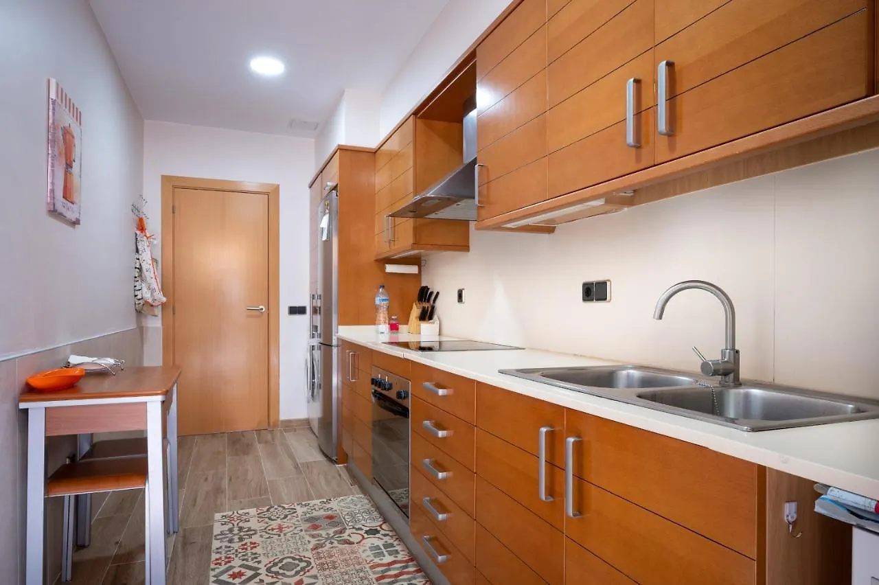 Apartmán At003 Planta Baja Con Patio Privado, Piscina Comunitaria, Cerca De La Playa Torredembarra 0*,